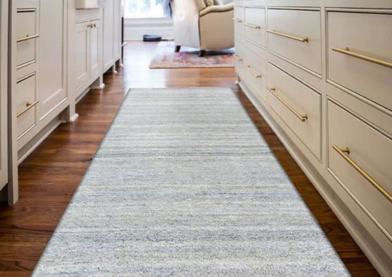Selecting The Right Off-White Rug For Home Décor